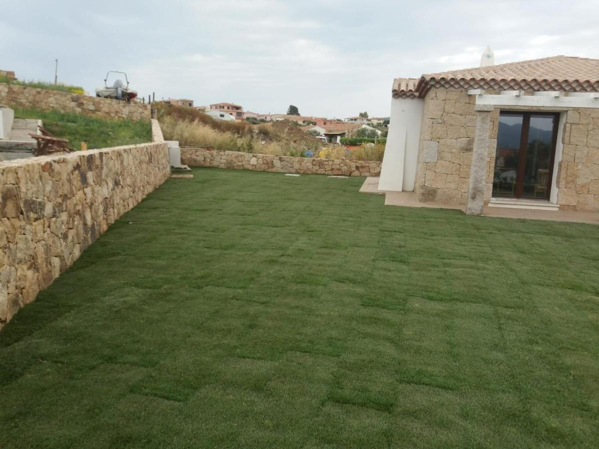 Villa Indipendente Al Mare Budoni 타나우넬라 외부 사진